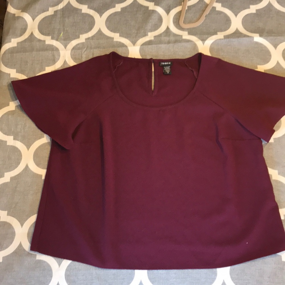 Cute Torrid size 2 Top - Burgundy